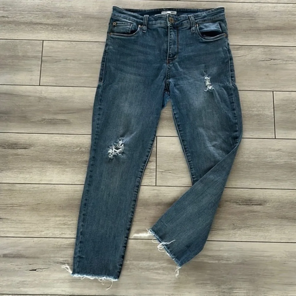 STS Blue Ellie high rise crop jeans size 28